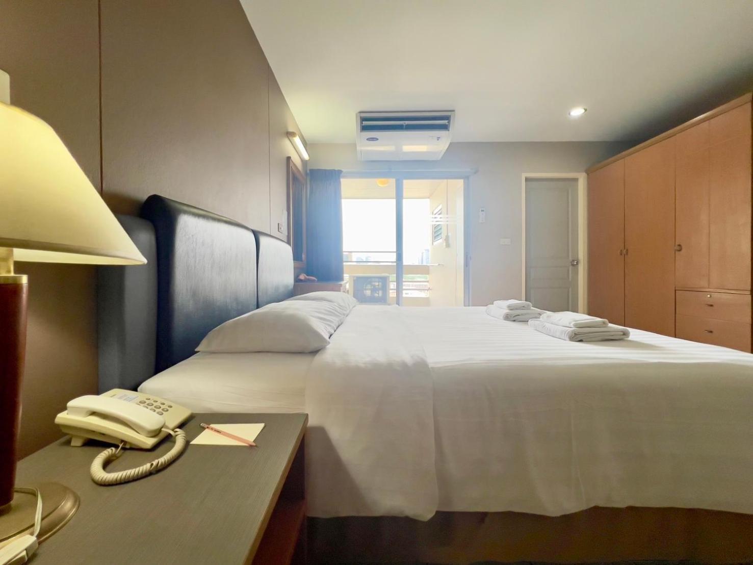 Bu Place Hotel Bangkok Eksteriør bilde